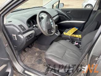 Toyota Corolla-verso Corolla Verso (R10/11), MPV, 2004 / 2009 2.2 D-4D 16V picture 10
