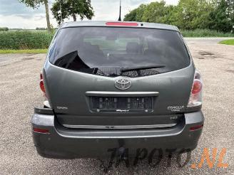 Toyota Corolla-verso Corolla Verso (R10/11), MPV, 2004 / 2009 2.2 D-4D 16V picture 4