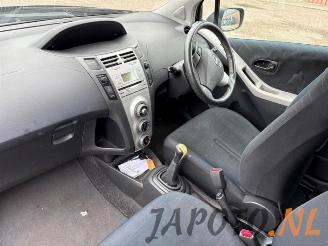Toyota Yaris  picture 8