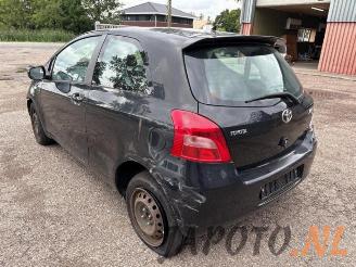 Toyota Yaris  picture 3