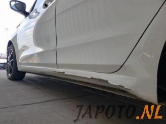 Hyundai I-20 i20 (GBB), Hatchback, 2014 / 2020 1.0 T-GDI 120 12V picture 13
