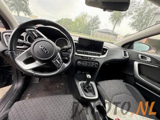 Kia Cee d  picture 9