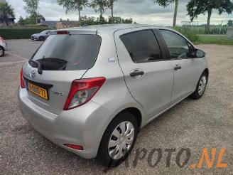 Toyota Yaris Yaris III (P13), Hatchback, 2010 / 2020 1.0 12V VVT-i picture 5