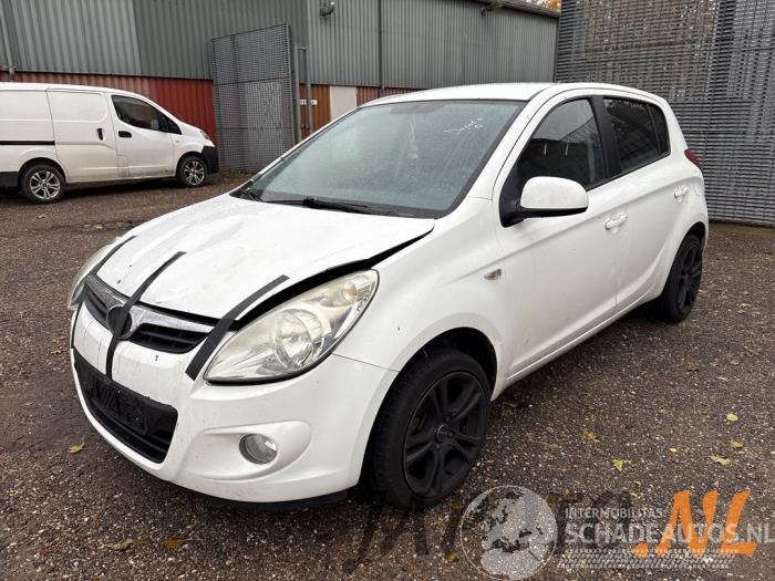 Hyundai I-20 i20, Hatchback, 2008 / 2015 1.4i 16V
