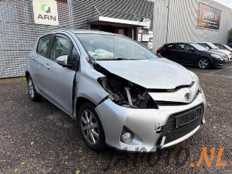 Toyota Yaris Yaris III (P13), Hatchback, 2010 / 2020 1.5 16V Hybrid picture 7