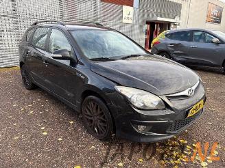 Hyundai I-30 i30 Crosswagon (WWH), Combi, 2007 / 2012 1.6 CVVT 16V picture 7