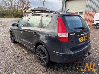 Hyundai I-30 i30 Crosswagon (WWH), Combi, 2007 / 2012 1.6 CVVT 16V picture 3