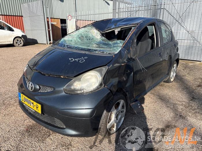 Toyota Aygo Aygo (B10), Hatchback, 2005 / 2014 1.0 12V VVT-i