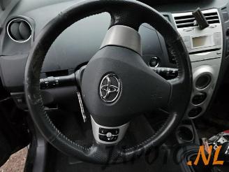 Toyota Yaris Yaris II (P9), Hatchback, 2005 / 2014 1.8 16V VVT-i TS picture 11