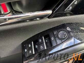 Mazda CX-30 CX-30 (DM), SUV, 2019 2.0 e-SkyActiv-G 150 16V 4WD picture 14