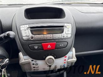 Toyota Aygo Aygo (B10), Hatchback, 2005 / 2014 1.0 12V VVT-i picture 11