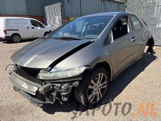 Salvage car Honda Civic Civic (FK/FN), Hatchback, 2005 / 2012 1.8i VTEC 16V 2009/6