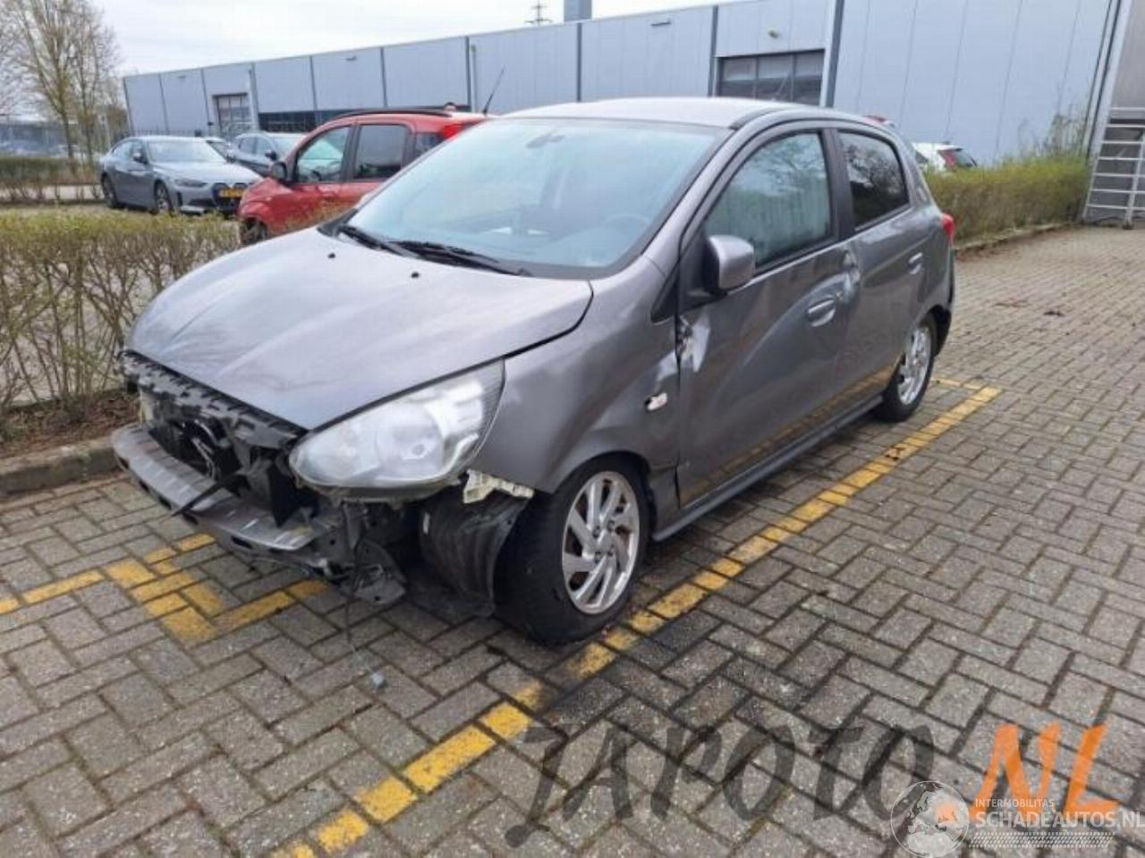 Mitsubishi Space-star Space Star (A0), Hatchback, 2012 1.0 12V