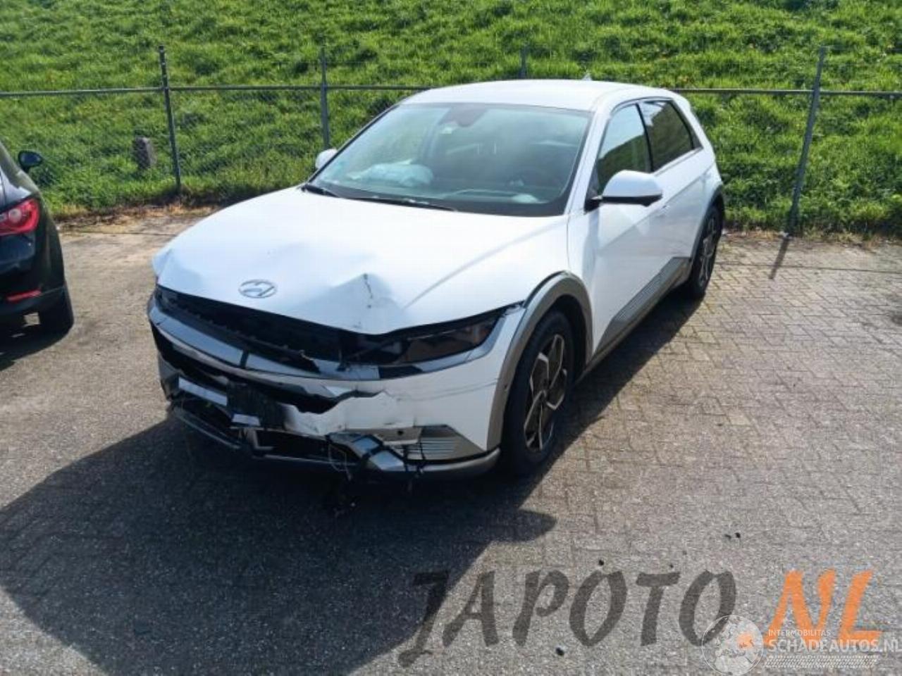 Hyundai Ioniq Ioniq 5 (NE), SUV, 2021 77/84 kWh RWD