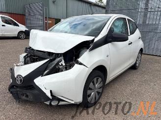 uszkodzony samochody osobowe Toyota Aygo Aygo (B40), Hatchback, 2014 1.0 12V VVT-i 2017/8