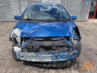 Toyota Yaris Yaris II (P9), Hatchback, 2005 / 2014 1.3 16V VVT-i picture 8