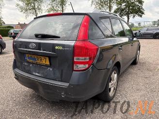 Kia Cee d Cee'd Sporty Wagon (EDF), Combi, 2007 / 2012 1.4 16V picture 5