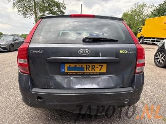 Kia Cee d Cee'd Sporty Wagon (EDF), Combi, 2007 / 2012 1.4 16V picture 4