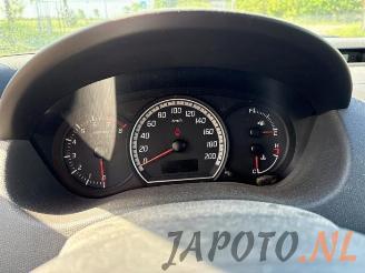 Suzuki Swift Swift (ZA/ZC/ZD1/2/3/9), Hatchback, 2005 / 2015 1.3 VVT 16V picture 14