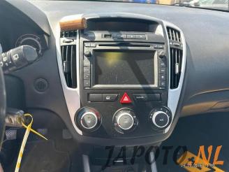 Kia Cee d Cee'd Sporty Wagon (EDF), Combi, 2007 / 2012 1.4 16V picture 6