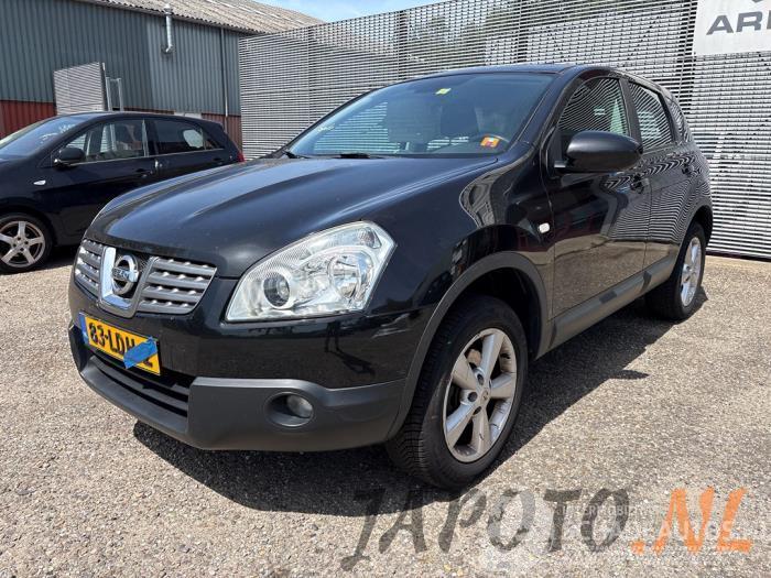 Nissan Qashqai Qashqai (J10), SUV, 2007 / 2014 1.6 16V