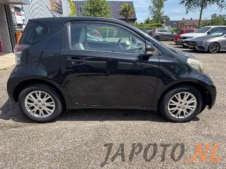 Toyota iQ iQ, Hatchback 3-drs, 2009 / 2015 1.0 12V VVT-i picture 6