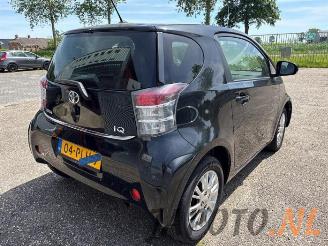 Toyota iQ iQ, Hatchback 3-drs, 2009 / 2015 1.0 12V VVT-i picture 5