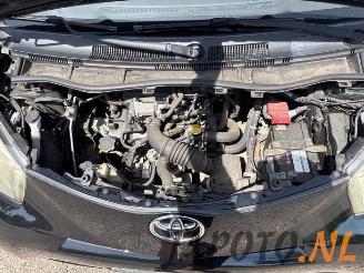Toyota iQ iQ, Hatchback 3-drs, 2009 / 2015 1.0 12V VVT-i picture 30