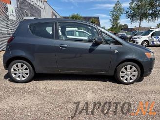Mitsubishi Colt Colt (Z2/Z3), Hatchback, 2004 / 2012 1.3 16V picture 6