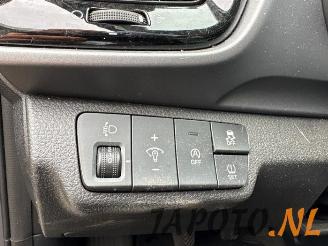 Kia Stonic Stonic (YB), SUV, 2017 1.0i T-GDi 12V Eco-Dynamics+ picture 12