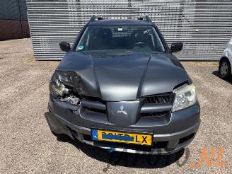 Mitsubishi Outlander Outlander (CU), SUV, 2001 / 2007 2.0 16V 4x2 picture 8