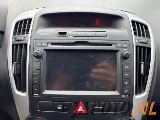 Kia Cee d Cee'd Sporty Wagon (EDF), Combi, 2007 / 2012 1.4 CVVT 16V picture 10