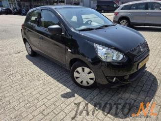 Mitsubishi Space-star Space Star (A0), Hatchback, 2012 1.0 12V picture 4