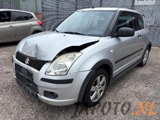 Démontage voiture Suzuki Swift Swift (ZA/ZC/ZD1/2/3/9), Hatchback, 2005 / 2015 1.3 VVT 16V 2005/8