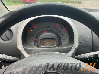 Daihatsu Sirion Sirion 2 (M3), Hatchback, 2005 1.3 16V DVVT picture 8