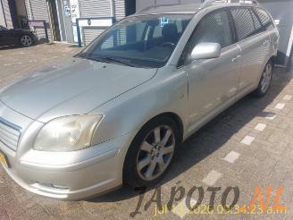Sloopauto Toyota Avensis Avensis Wagon (T25/B1E), Combi, 2003 / 2008 2.0 16V VVT-i D4 2005/6