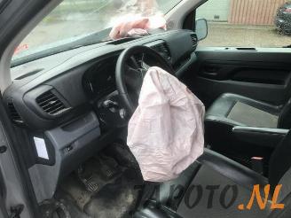 Toyota ProAce ProAce, Van, 2016 2.0 D-4D 122 16V Worker picture 12
