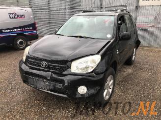 Vrakbiler auto Toyota Rav-4 RAV4 (A2), Terreinwagen, 2000 / 2005 1.8 16V VVT-i 4x2 2004/8