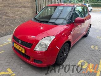 Auto da rottamare Suzuki Swift Swift (ZA/ZC/ZD1/2/3/9), Hatchback, 2005 / 2015 1.5 VVT 16V 2005/11