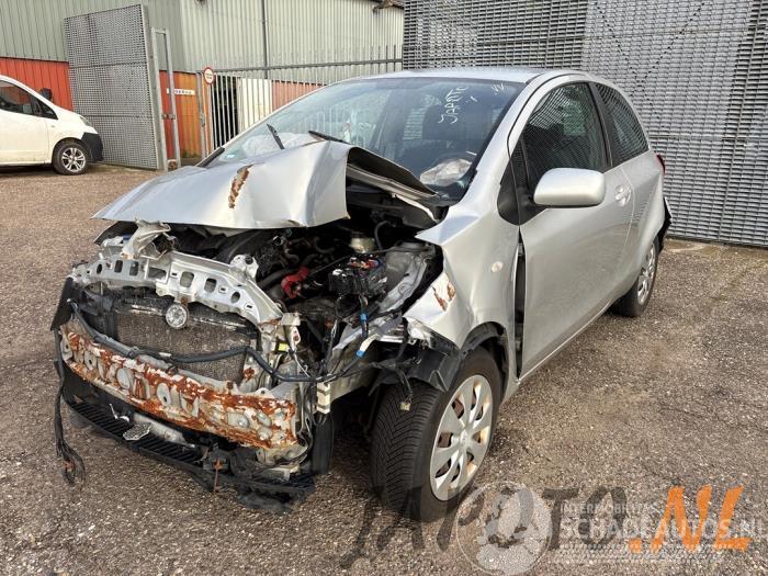 Toyota Yaris Yaris II (P9), Hatchback, 2005 / 2014 1.0 12V VVT-i