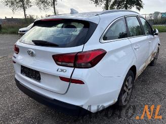 Hyundai I-30 i30 Wagon (PDEF), Combi, 2017 1.0 T-GDI 12V picture 5