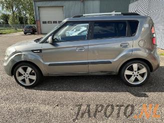 Kia Soul Soul I (AM), MPV, 2009 / 2014 1.6 CVVT 16V picture 2