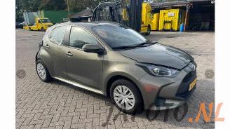 Démontage voiture Toyota Yaris Yaris IV (P21/PA1/PH1), Hatchback, 2020 1.5 12V Hybrid 115 2021/9