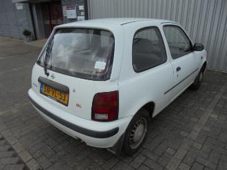 Nissan Micra 1.0 picture 3