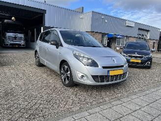 Renault Grand-scenic 1.4 Tce BOSE 7 PERSONS picture 9