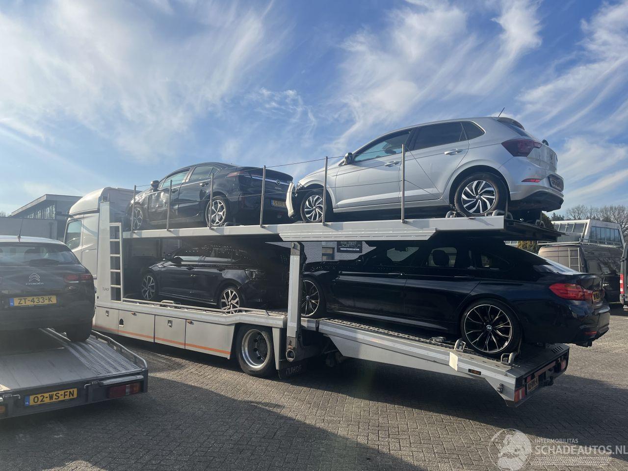 Mercedes  ELKE DAG NIEUWE AANVOER SCHADEAUTOS
