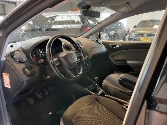 Seat Ibiza 1.4 TDI Style Connect NAP! picture 14
