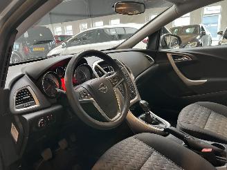 Opel Astra 1.4 Turbo Design Edition picture 17