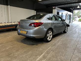 Opel Astra 1.4 Turbo Design Edition picture 5
