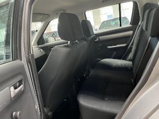 Suzuki Swift 1.3 picture 10